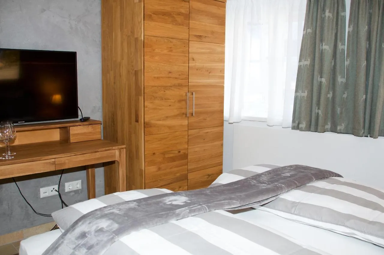 Ferienwohnung Lechraum In Landsberg Am Lech 0*,  Germany